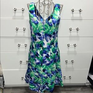 Lauren Ralph Lauren Floral Sleeveless Midi Dress, size 4